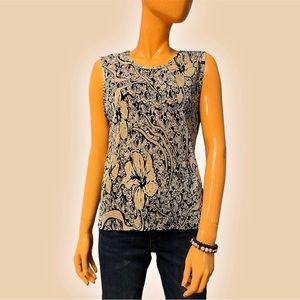 PLISSÉ Pleated / Crinkled Sleeveless Floral Top